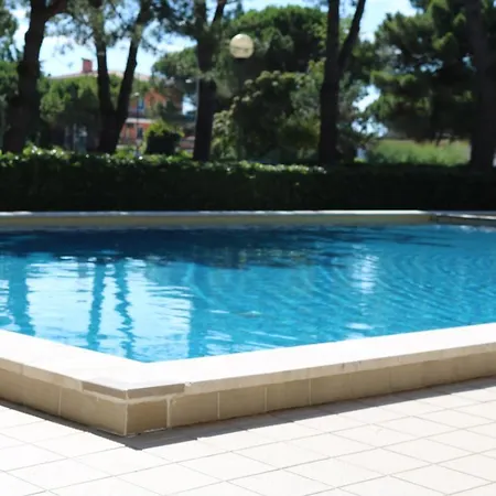 Laguna - With Pool